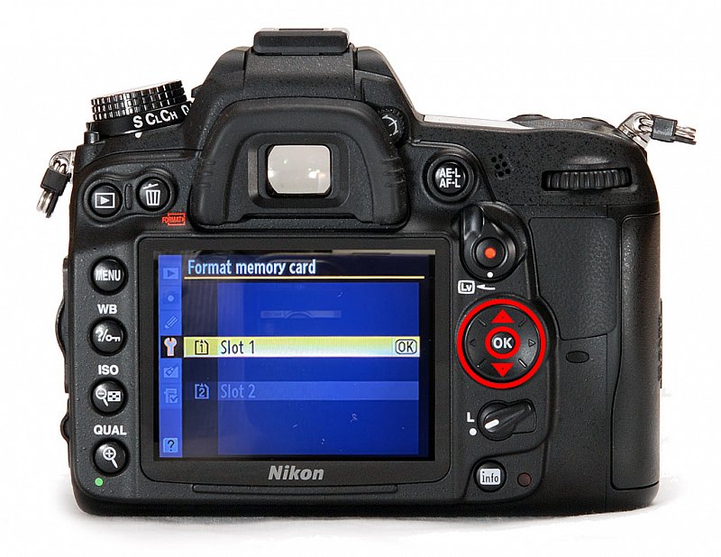 03 Select SD Slot - Nikon D7000 Back.jpg